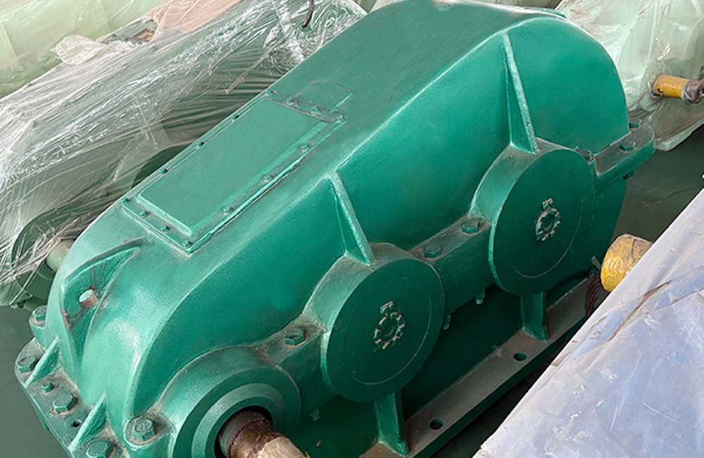 圆柱齿轮减速机